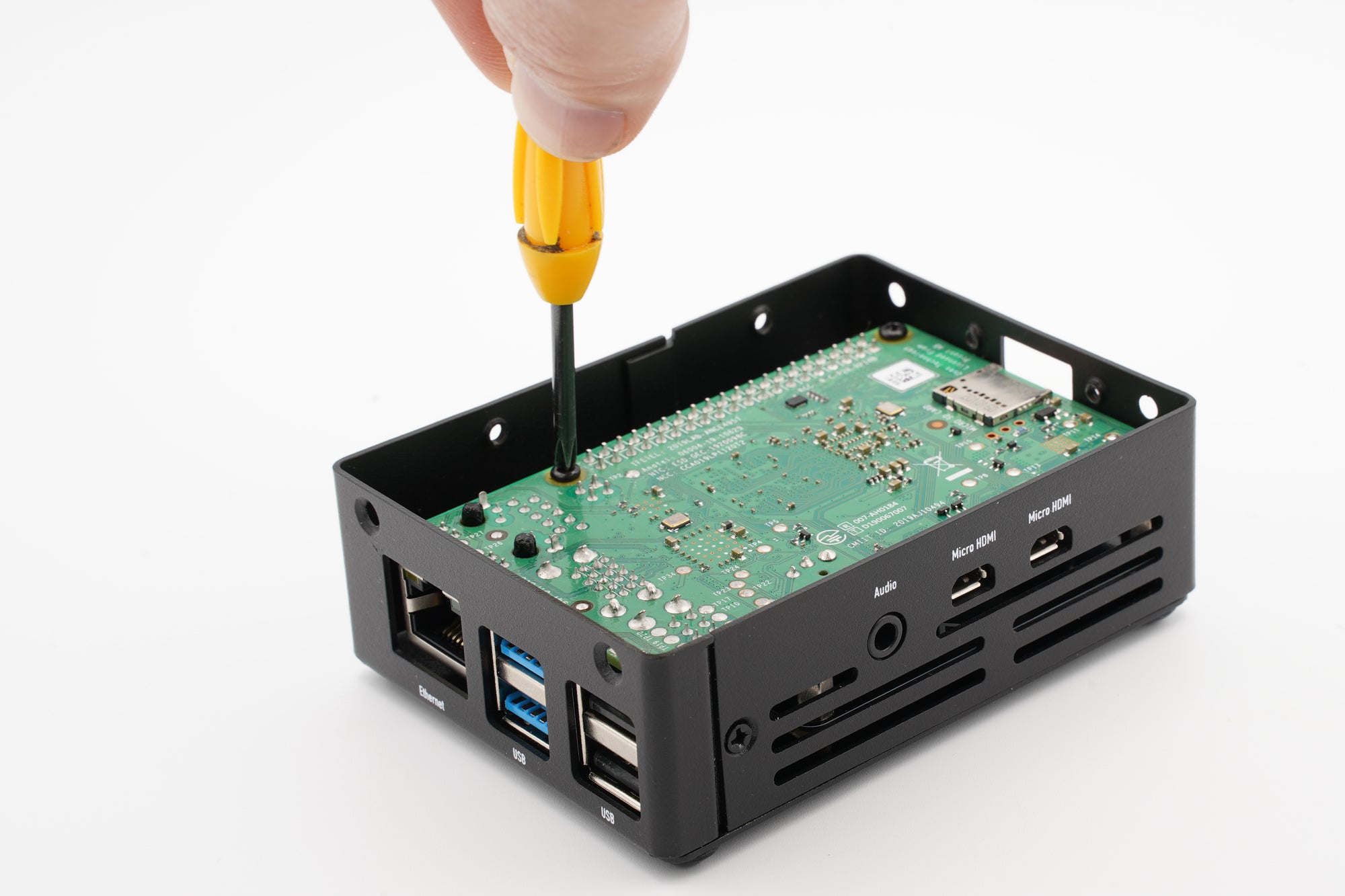 Assembly Instruction BEVRLink Manager HAT V1 & V2 Case