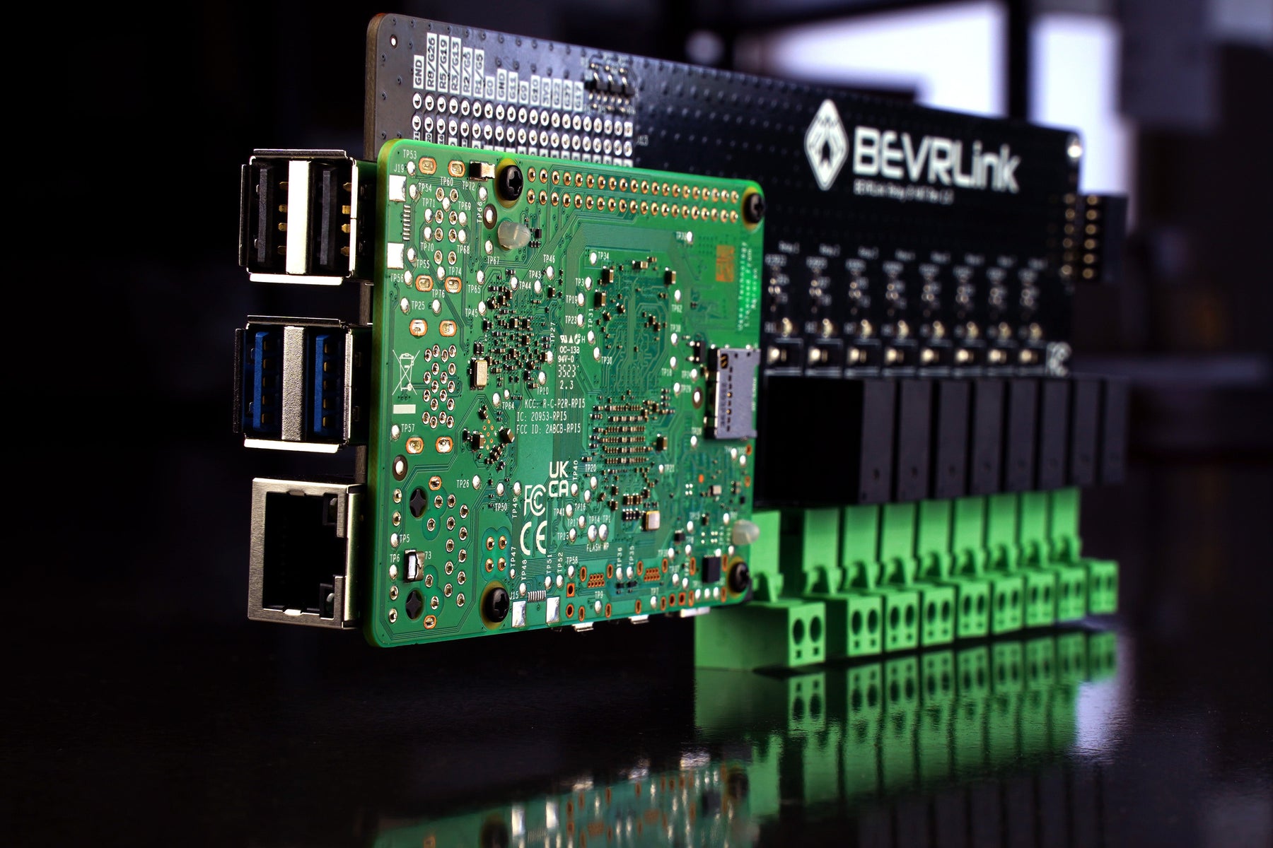BEVRLink Raspberry Pi 5 - 8 Channel Relay Module