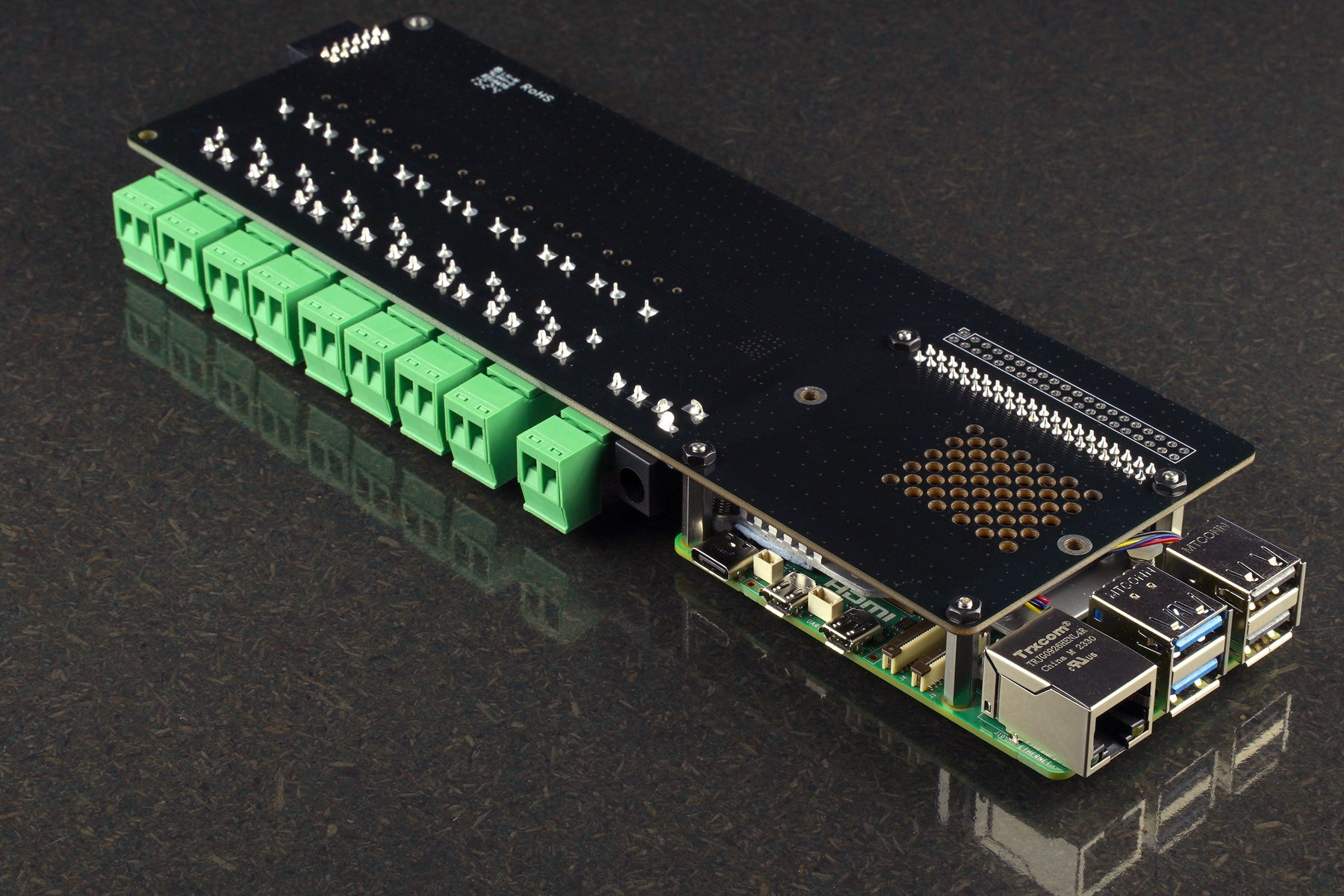 BEVRLink Raspberry Pi 5 - 8 Channel Relay Module