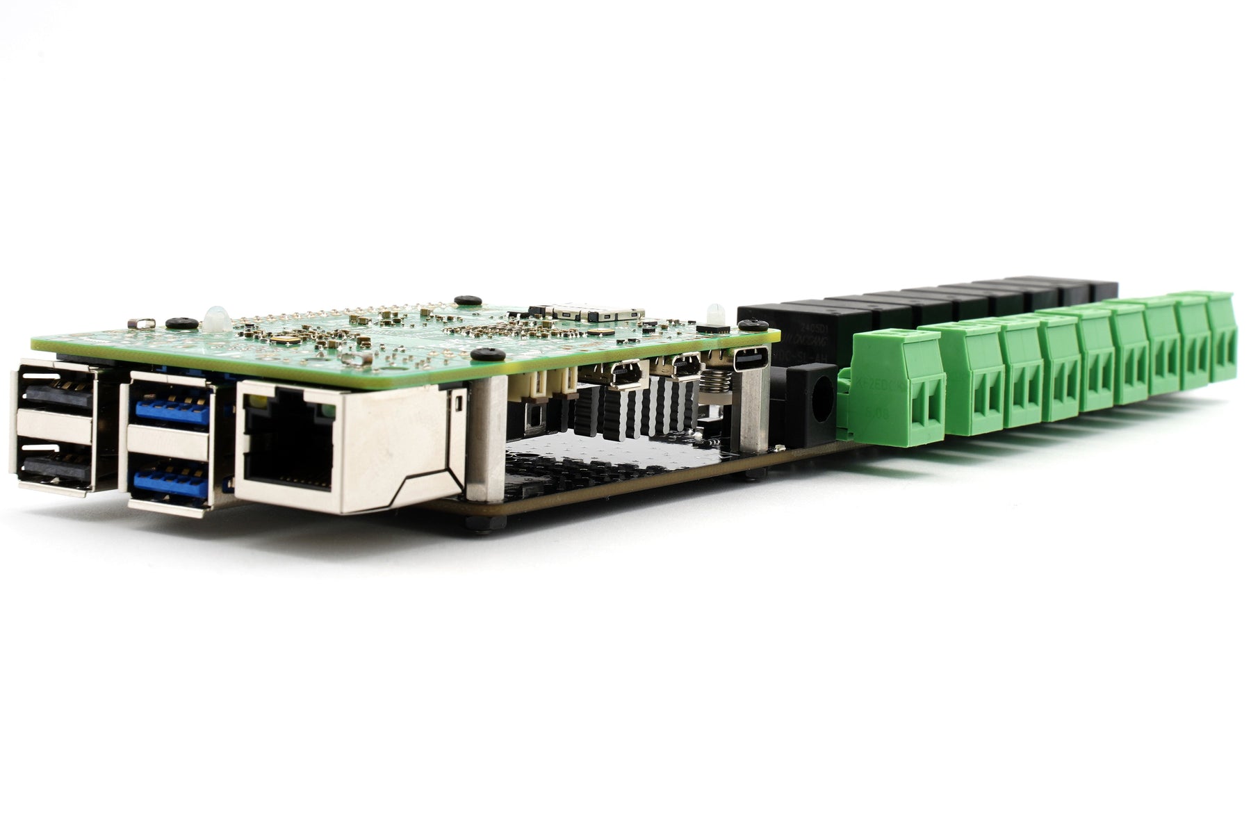 BEVRLink Raspberry Pi 5 - 8 Channel Relay Module